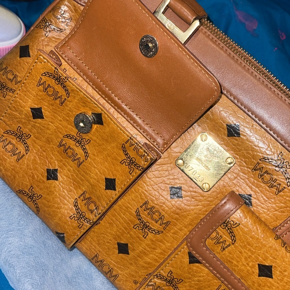 MCM Tan Leather Women's Bag - Picture 4 of 16